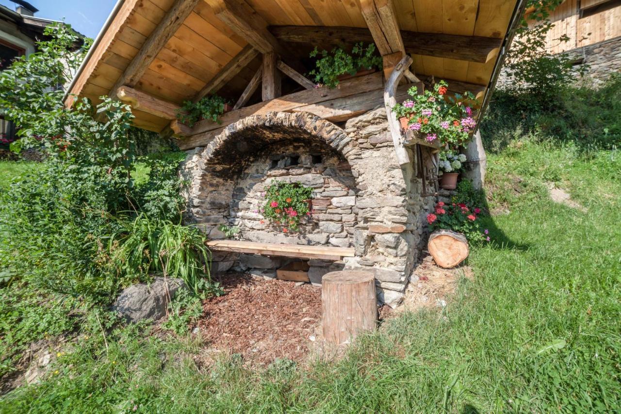 Innergasserhof Ferienwohnung Enzian San Martino In Passiria  Exterior foto